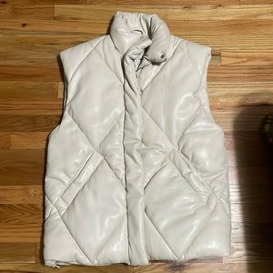 Abercrombie & fitch vegan vest